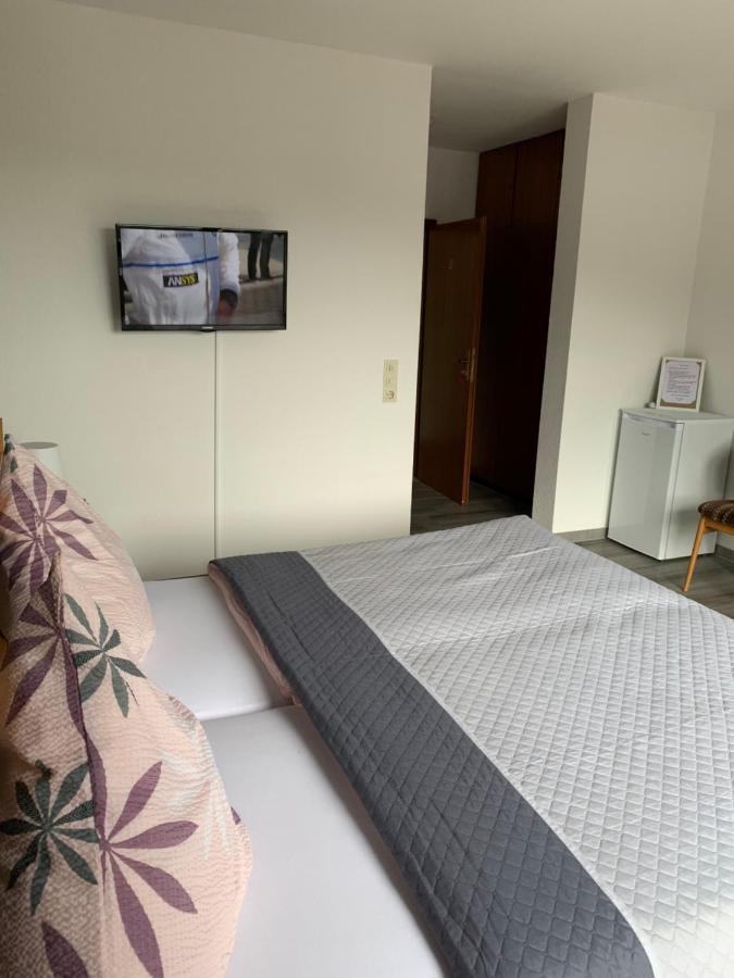 마네바흐 Vina Am Ring B&B 외부 사진
