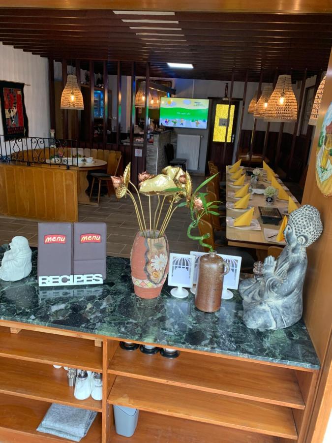 마네바흐 Vina Am Ring B&B 외부 사진