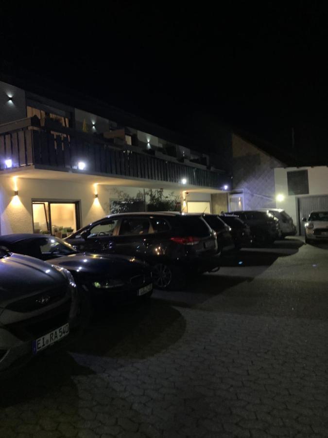 마네바흐 Vina Am Ring B&B 외부 사진