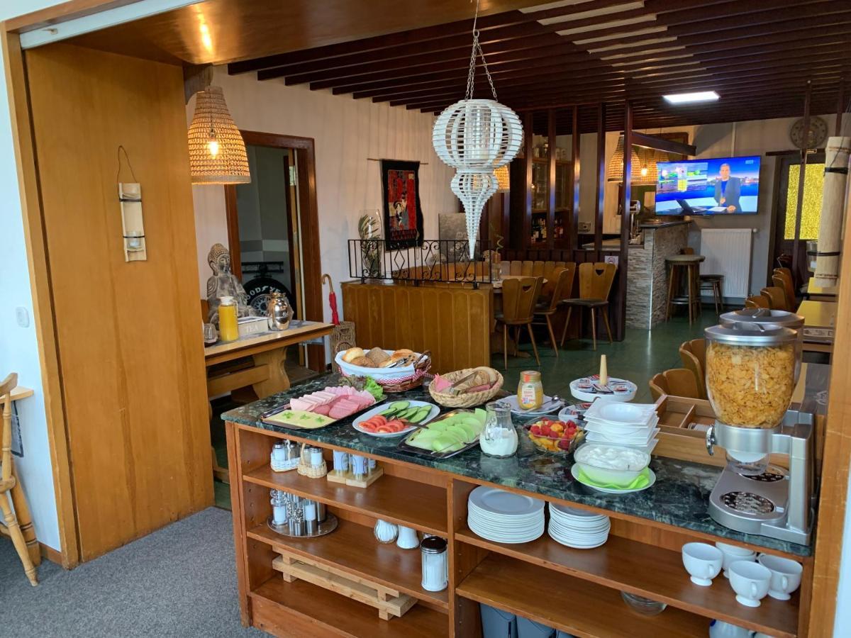 마네바흐 Vina Am Ring B&B 외부 사진