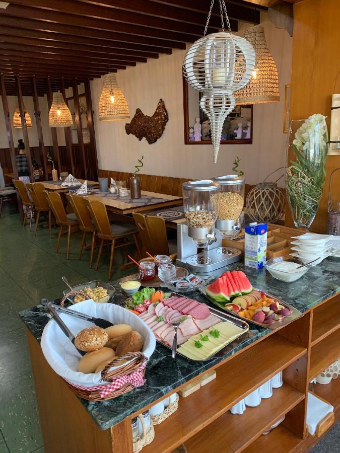 마네바흐 Vina Am Ring B&B 외부 사진